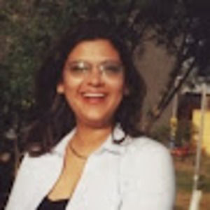 Meet your Posher, Raquel